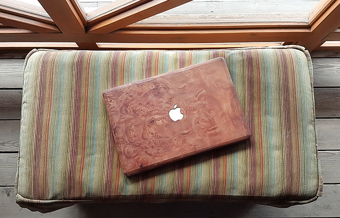 Чехол накладка iWoodMaster MacBook Pro 15 Retina дерево Корень табебуйи 