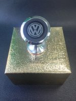 Автодержатель AutoCare магнитный Volkswagen silver
